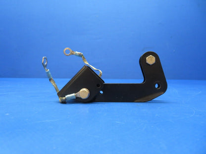 Diamond DA-42 Aileron Transfer Lever w/ Bracket P/N DA4-2713-20-00 (0623-424)