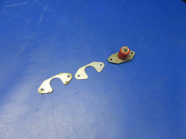 Cessna P210N Cabin Door Plate Lock Lower Or Upper 2117157-2 (0421-569