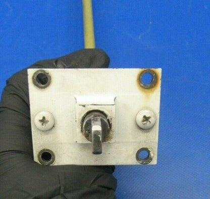 Beech Baron E-55 Trim Tab Actuator Elevator RH 96-526013-606 (0719-162)