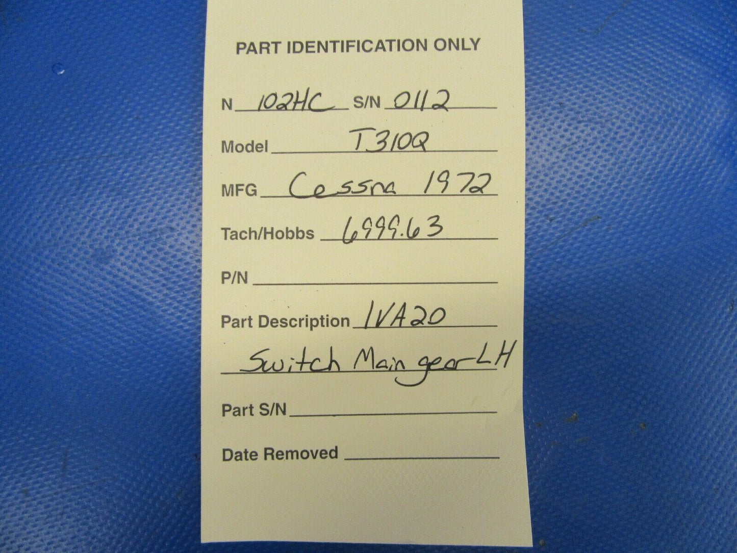Cessna 310 / T310Q Switch Main Gear LH 1VA20 28 Volts (0619-384)