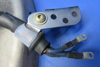 Cessna 310 / 310I McCauley Bulkhead & Fillet Assy w/ De-Ice D3652 (1023-706)