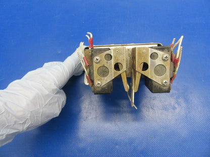 Beech Baron Landing Gear Limit Switch Assy P/N 95-364011 (1117-57)