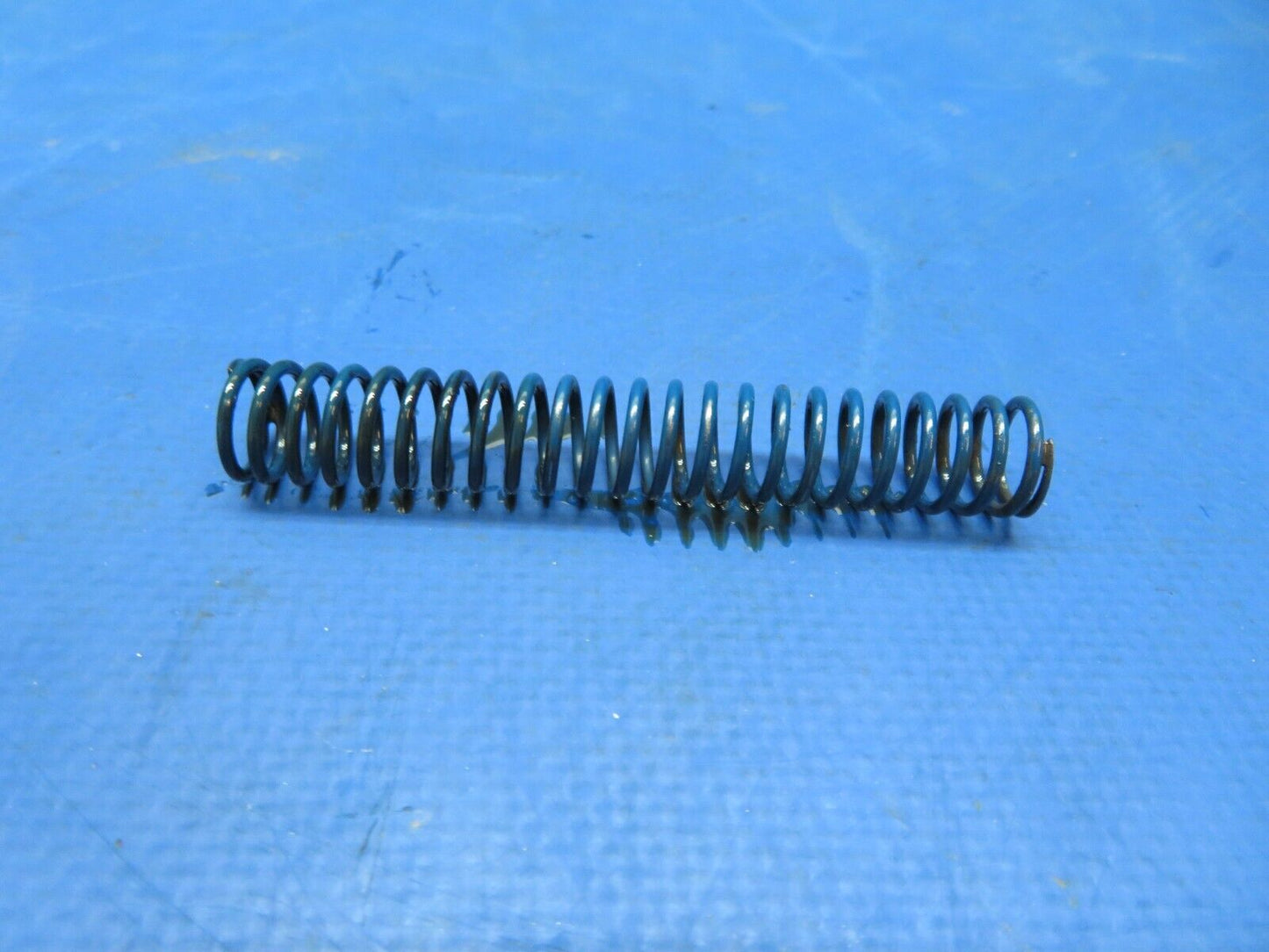 Continental O-300 Oil Pressure Cap, Spring & Plunger P/N 21113 (0823-534)
