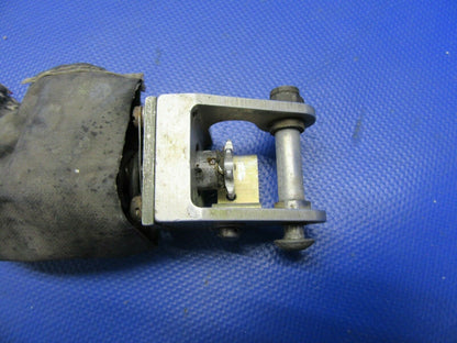 1956 Cessna 182 Actuator Stabilizer Jackscrew w/ Boot RH 0712500-2 (0721-440)