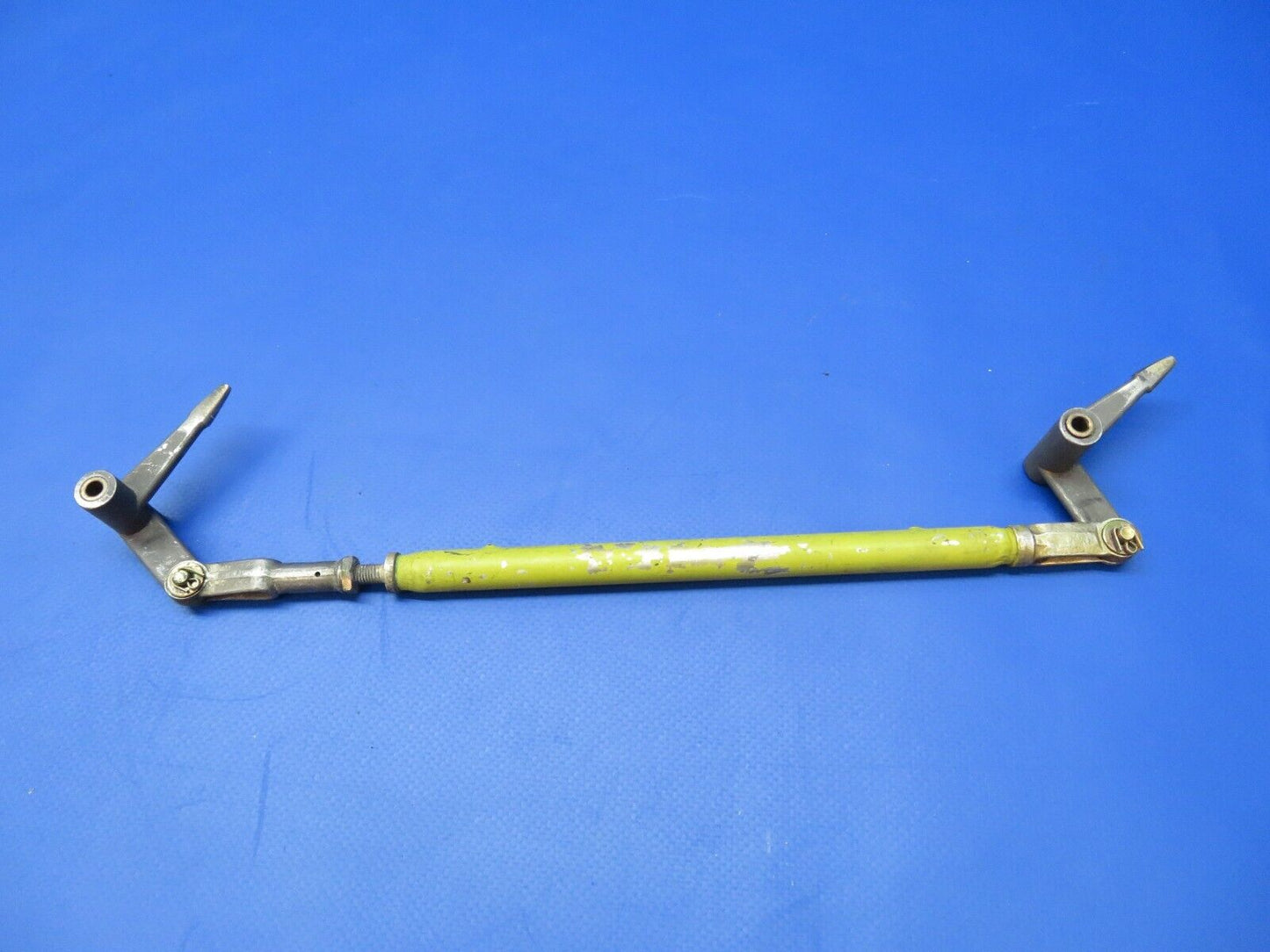 Cessna FWD Door Latch Rod & Bell Crank P/N 5111542-1 (1022-441)