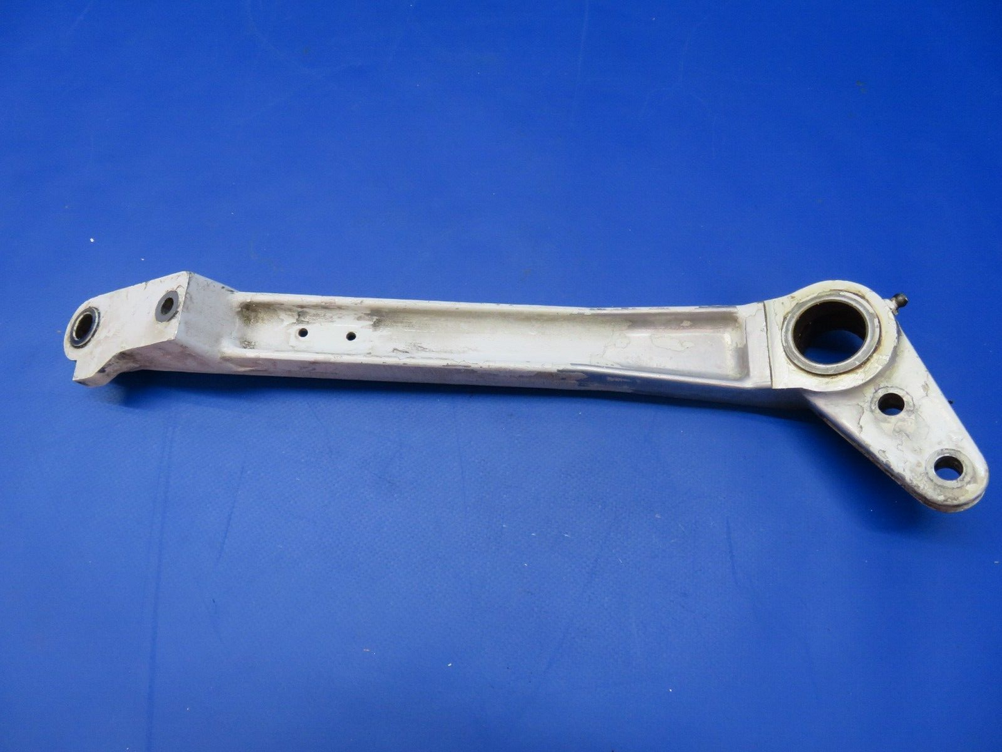 Piper PA-31 Main Gear Side Link AFT LH P/N 29507-3 Casting # 57444-3 (1022-324)