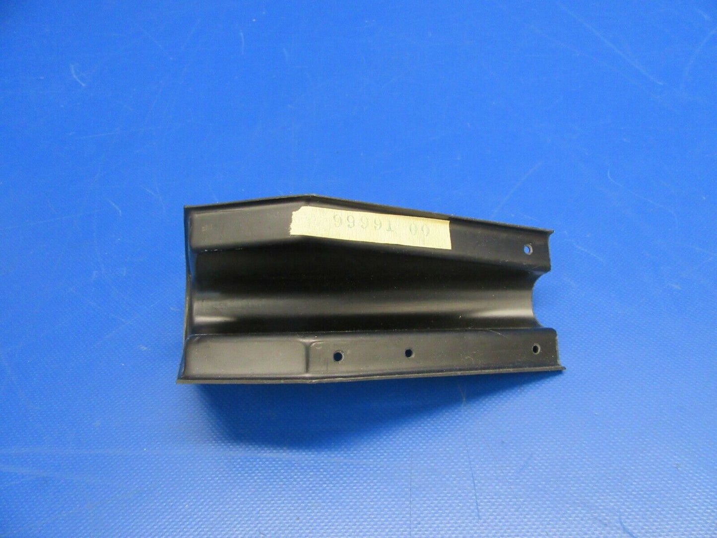 Piper PA28, 32 Transponder Antenna Cover P/N 99991-000 NOS (0419-420)