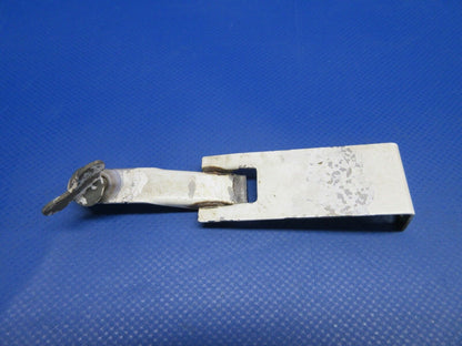 Piper PA-38-112Tomahawk Cowl Latch Assembly P/N 77712-02 (0324-1055)