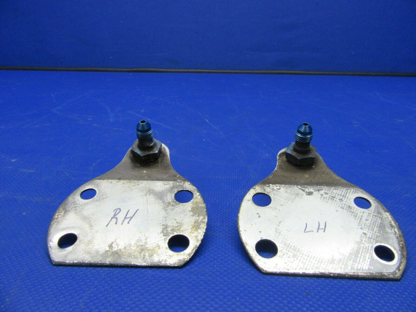 Cessna 177RG Bracket Brake Line LH & RH P/N 1741015-3, 1741015-2 (0621-560)