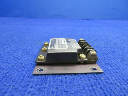 Beech 58 Baron Windshield Temperature Control P/N 100-364295-3 (0322-505)