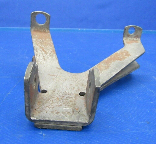 Continental Throttle Body Bracket P/N 643085, 630474 (0119-109)