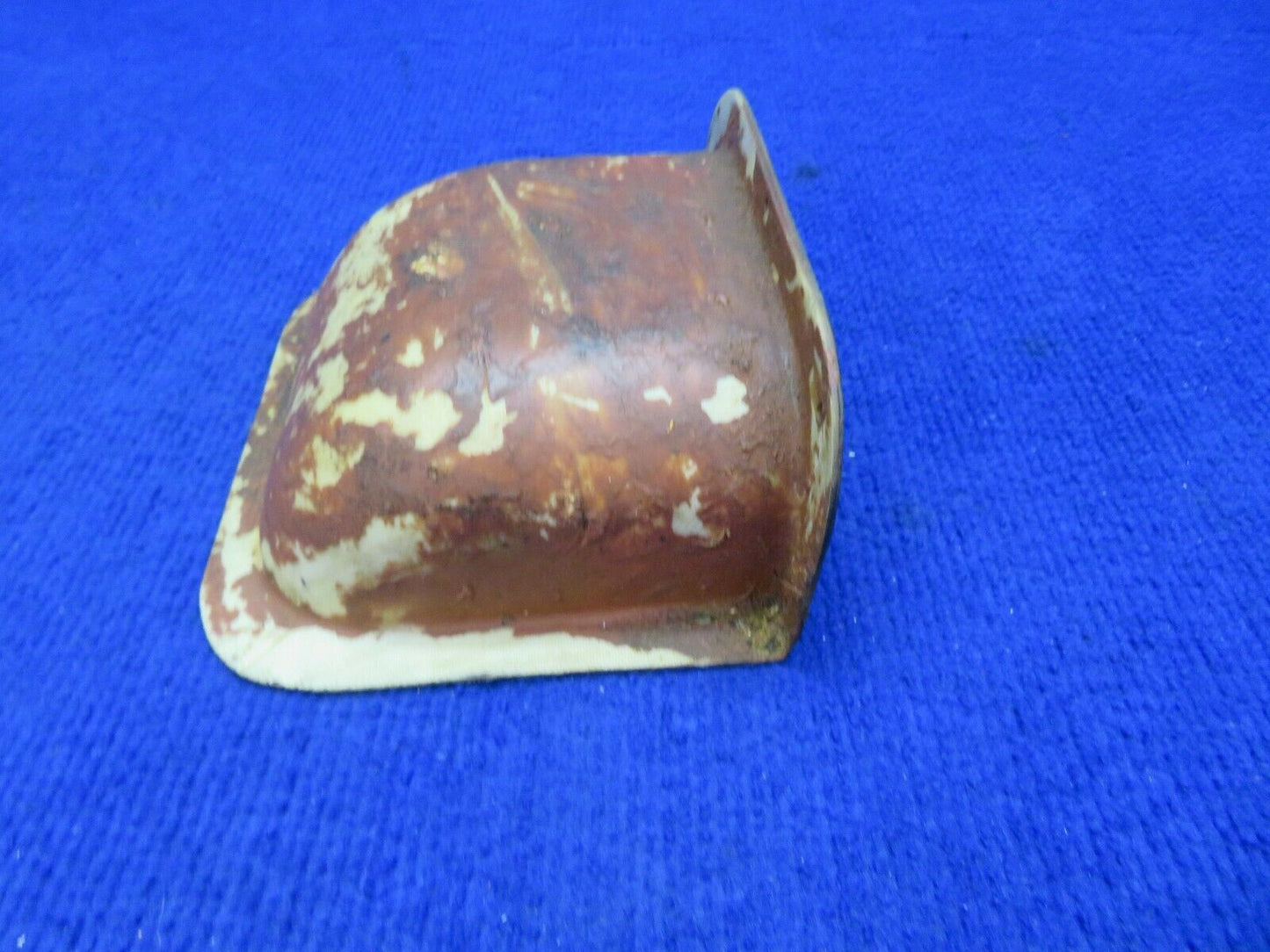 1956 Cessna 310 Elbow Assembly Air Spill P/N 0813750-44 (0422-476)
