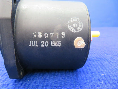 Brantly B-2B Twin Fuel Flow Pressure Indicator P/N 22-868-032 (0222-280)