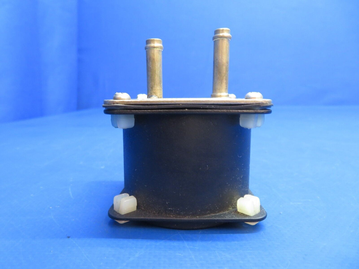 Piper PA-28-236 Dakota Airborne Gyro Suction Gauge P/N 1G10-1 (0223-826)