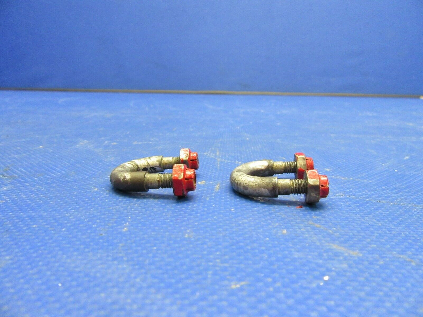 Brantly B2B Seatbelt Brackets LOT OF 2 (0921-515)