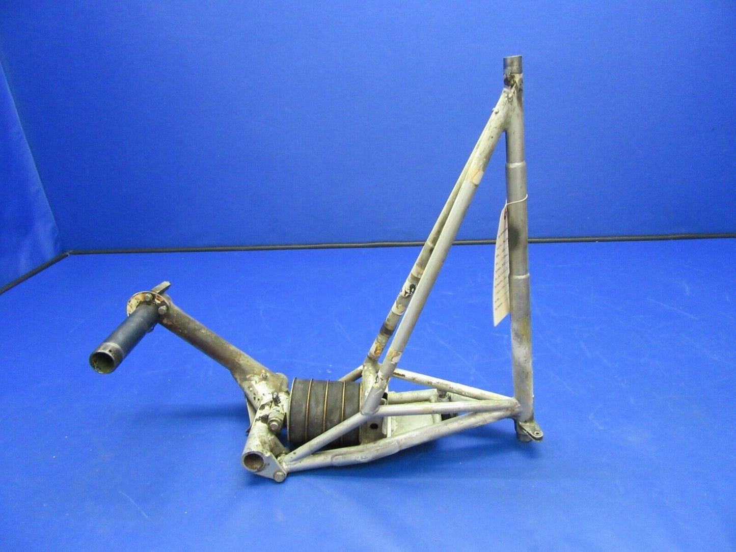 Mooney M20 / M20K Main Gear Assembly LH P/N 520022-501 (0821-310)