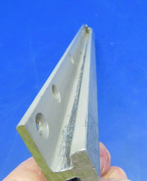 Beech Baron 58P Track Seat Rear OTBD LH or RH 002-430021-49 (0420-19)