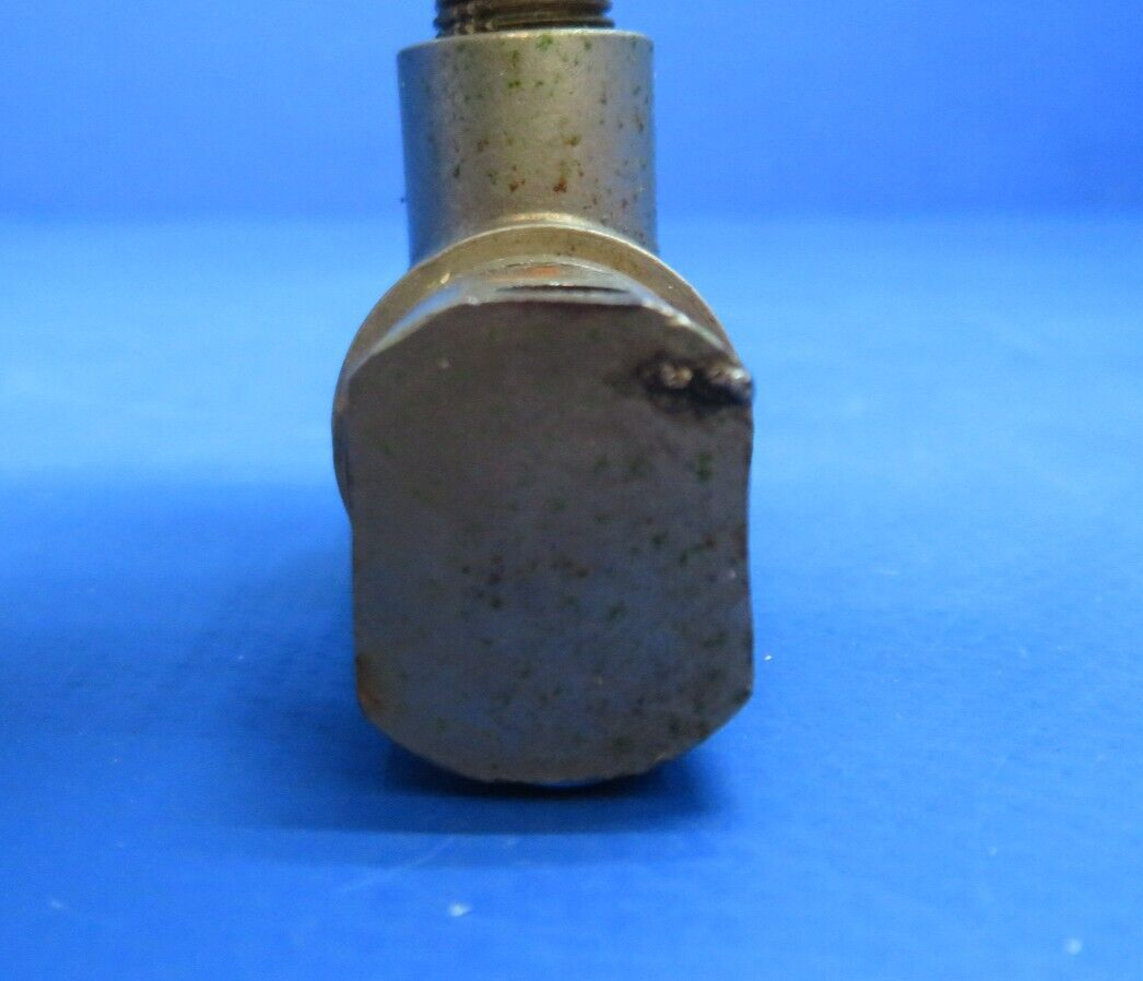 Cleveland Brake Master Cylinder P/N 10-20 Bottom Altered (0523-181)