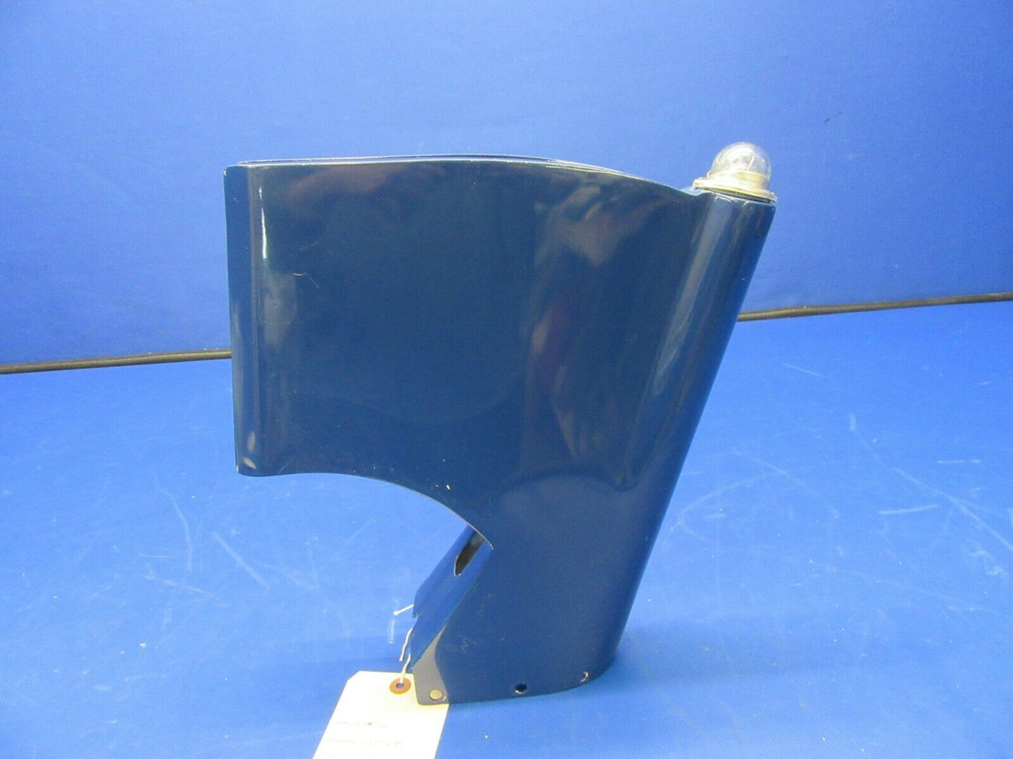 Piper PA-32RT AFT Fin With Light P/N 38402-05, 38402-005 (0521-510)