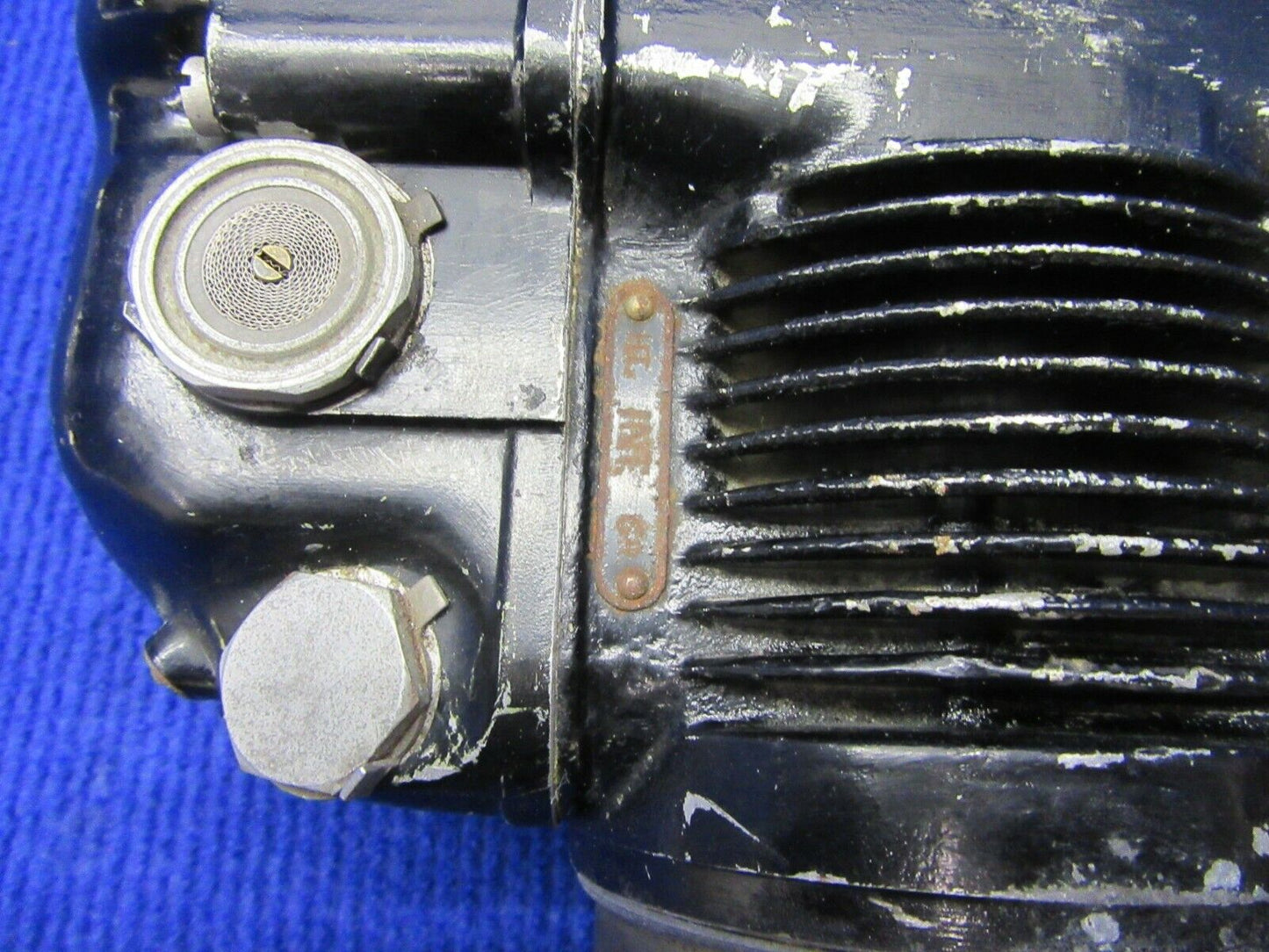 Vintage Bendix Scintilla Magneto AN9511A, DFRN FOR PARTS OR DISPLAY (1121-406)
