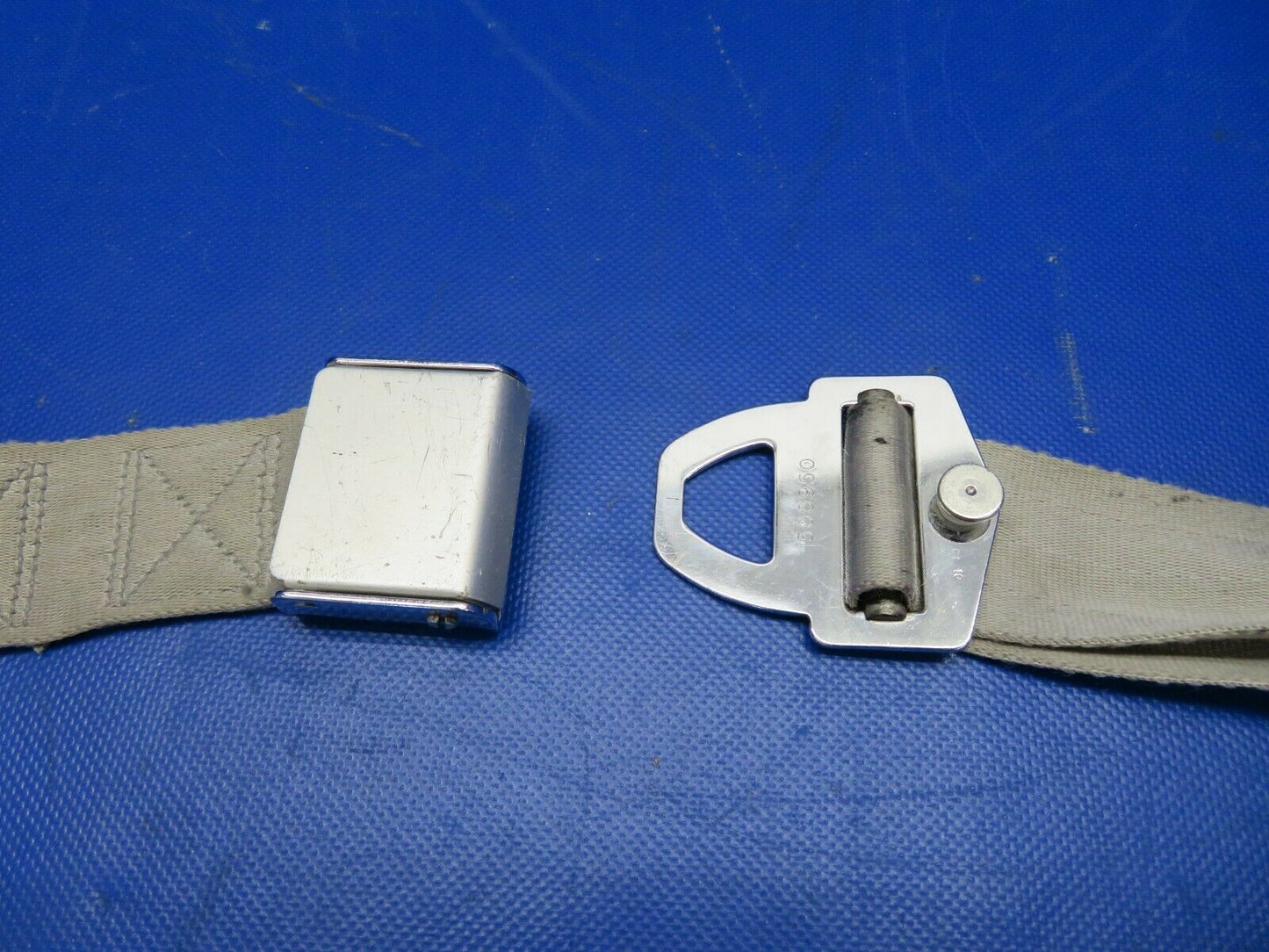 Piper Seneca II Lap Belt P/N 9600-22 Light Gray (1119-238)