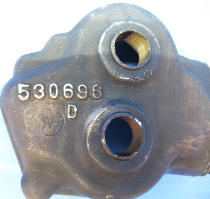 Continental E225-8 Housing Oil Pressure Pump P/N 530696 (0723-694)