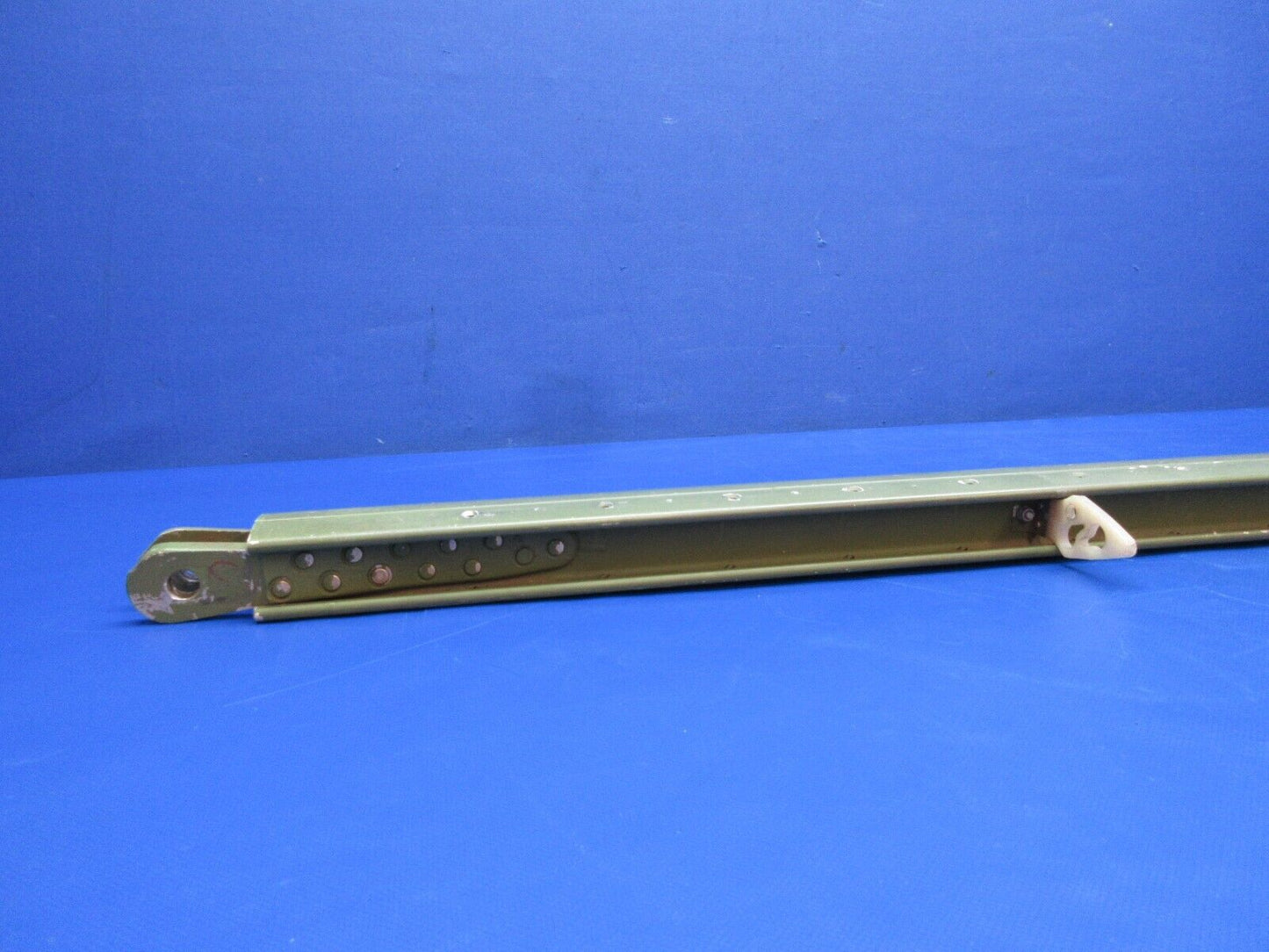 Cessna 337 / 337E LH Wing Strut Assy P/N 1421000-9 (1223-1455)