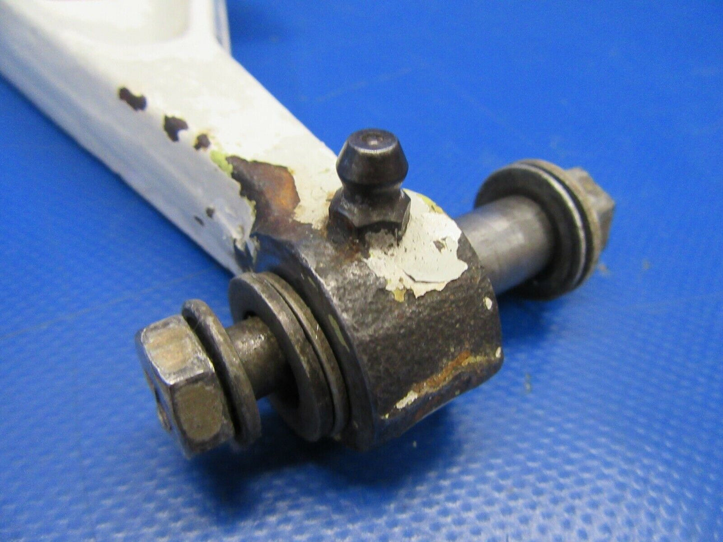Cessna 310 / T310Q Main Gear Link Torque LH P/N 5041114-7 5041114-11 (0519-509)