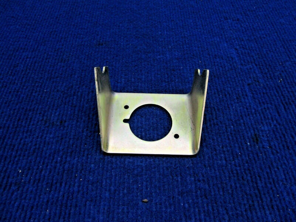 Cessna Support Bracket P/N 0851552-1 NOS  (1221-367)