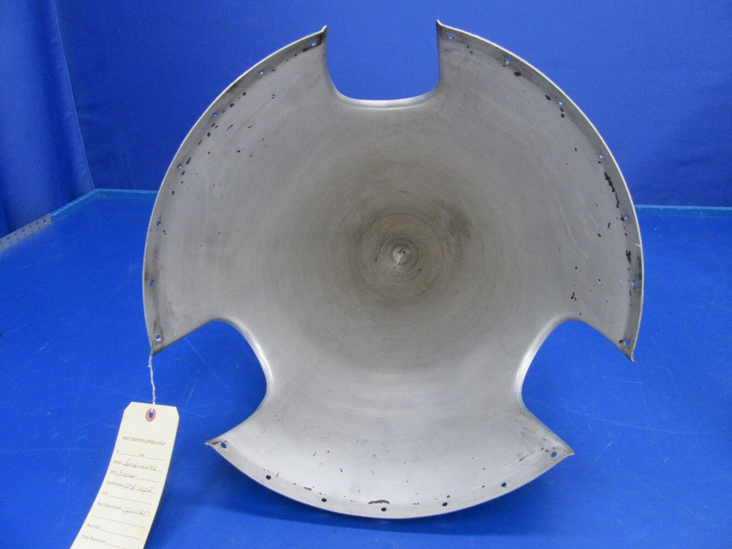 Embraer EMB-110 P2 Bandeirante Bandit Propeller Spinner (0918-267)