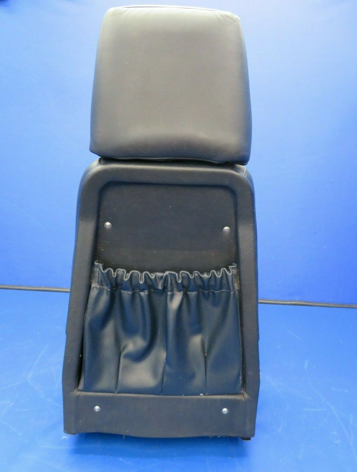 Piper PA-32RT-300 Lance Seat RH Center AFT Facing #4 (0521-790)