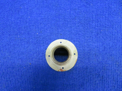 1956 Cessna 310 Adapter Wemac Valve P/N 0813750-41 (0522-322)