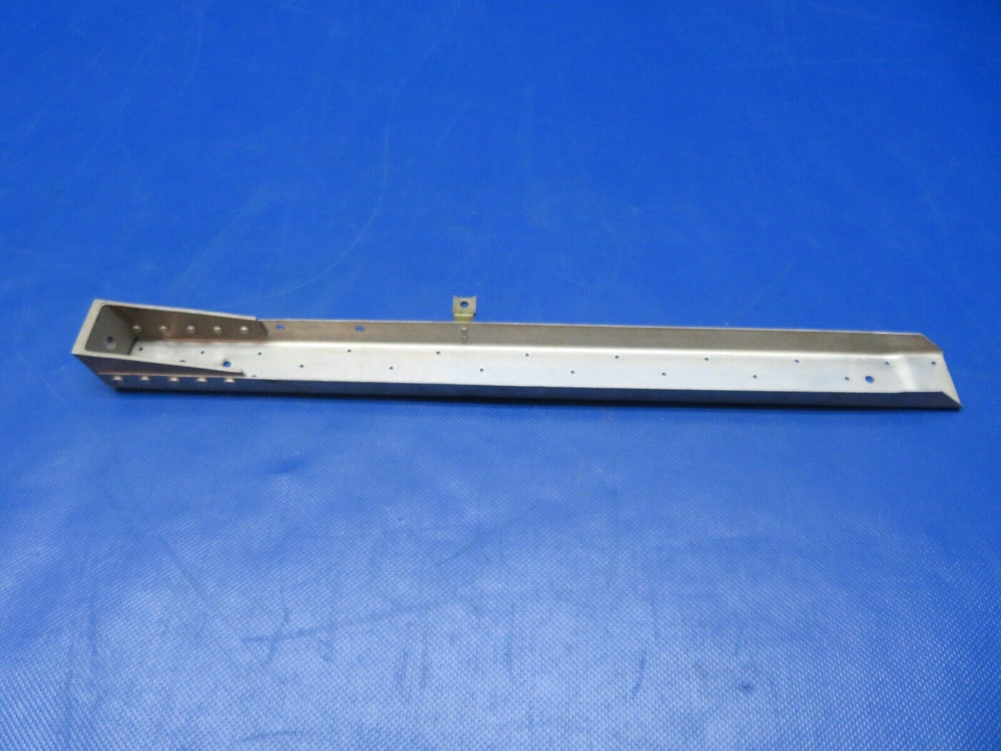 Cessna 120 / 140 Stringer Engine Mount Attaching Center 0411173 NOS (0224-221)
