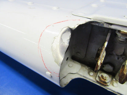Piper PA-31-350 Chieftan RH Elevator P/N 43757-175 (0423-222)