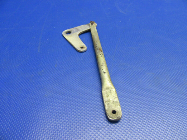 Cessna 177RG Bell Crank & Push Rod RH Cabin Door P/N 1717085-2 (0621-437)