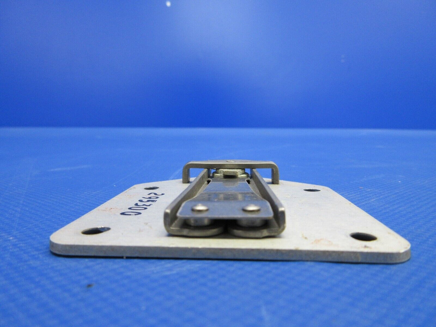 Cessna 310 Wedjit Seat Bracket P/N 295300 LOT OF 3 (0224-1179)