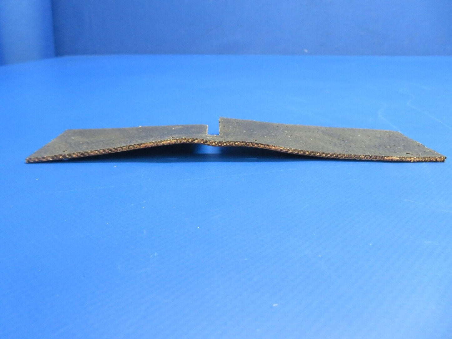 Beech RH Front Baffle Seal P/N 96-910020-63 NOS (0922-968)