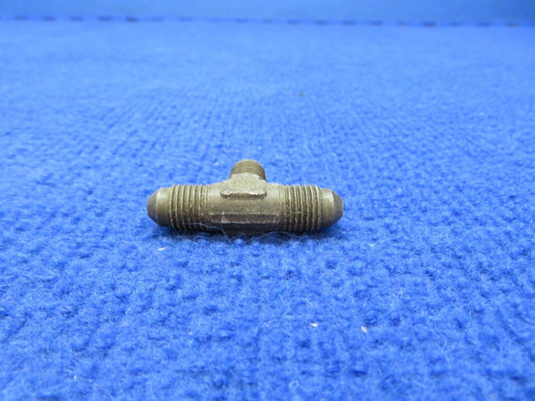 Steel Fitting-Tee P/N AN825-4 LOT OF 6 NOS (0722-488)
