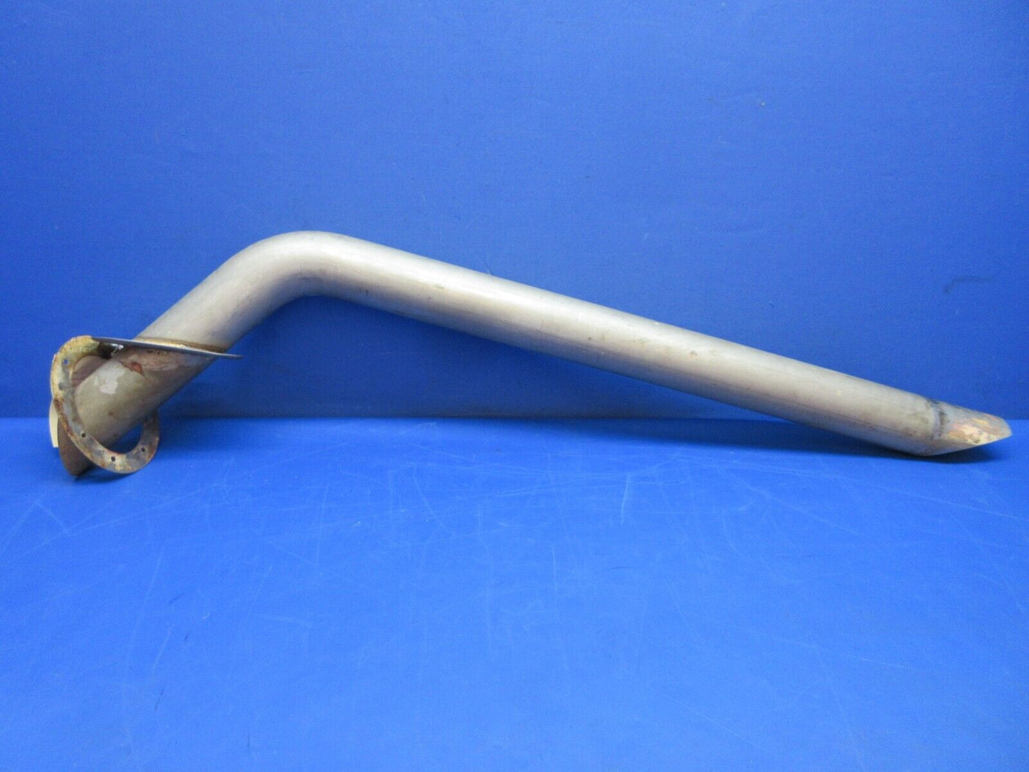 Cessna 188B AGpickup Hopper Vacuum Relief Tube Assy P/N 1613234-1 (0723-200)