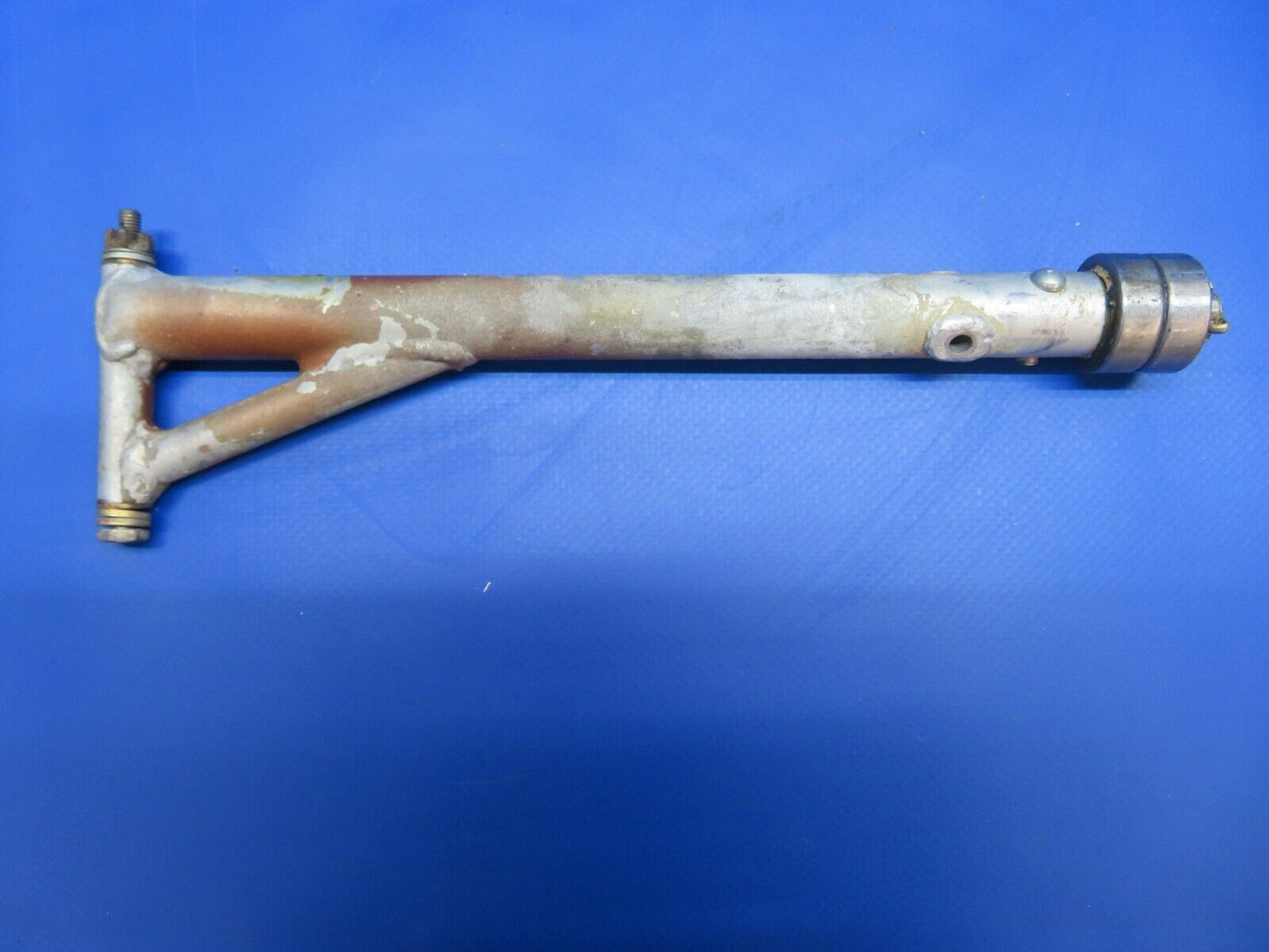 Bellanca 17-30 Viking Aileron Actuating Arm LH P/N 195350 (0922-632)