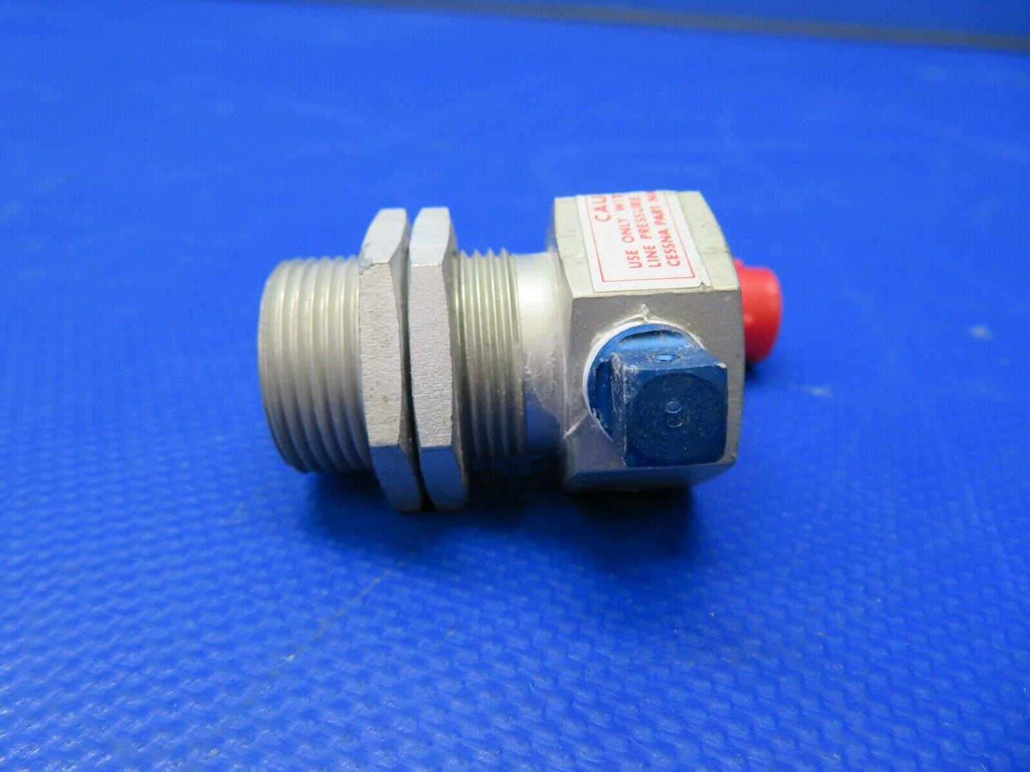 Cessna 210 / T210L Oxygen Outlet Valve P/N C166006-0109 (0621-935)
