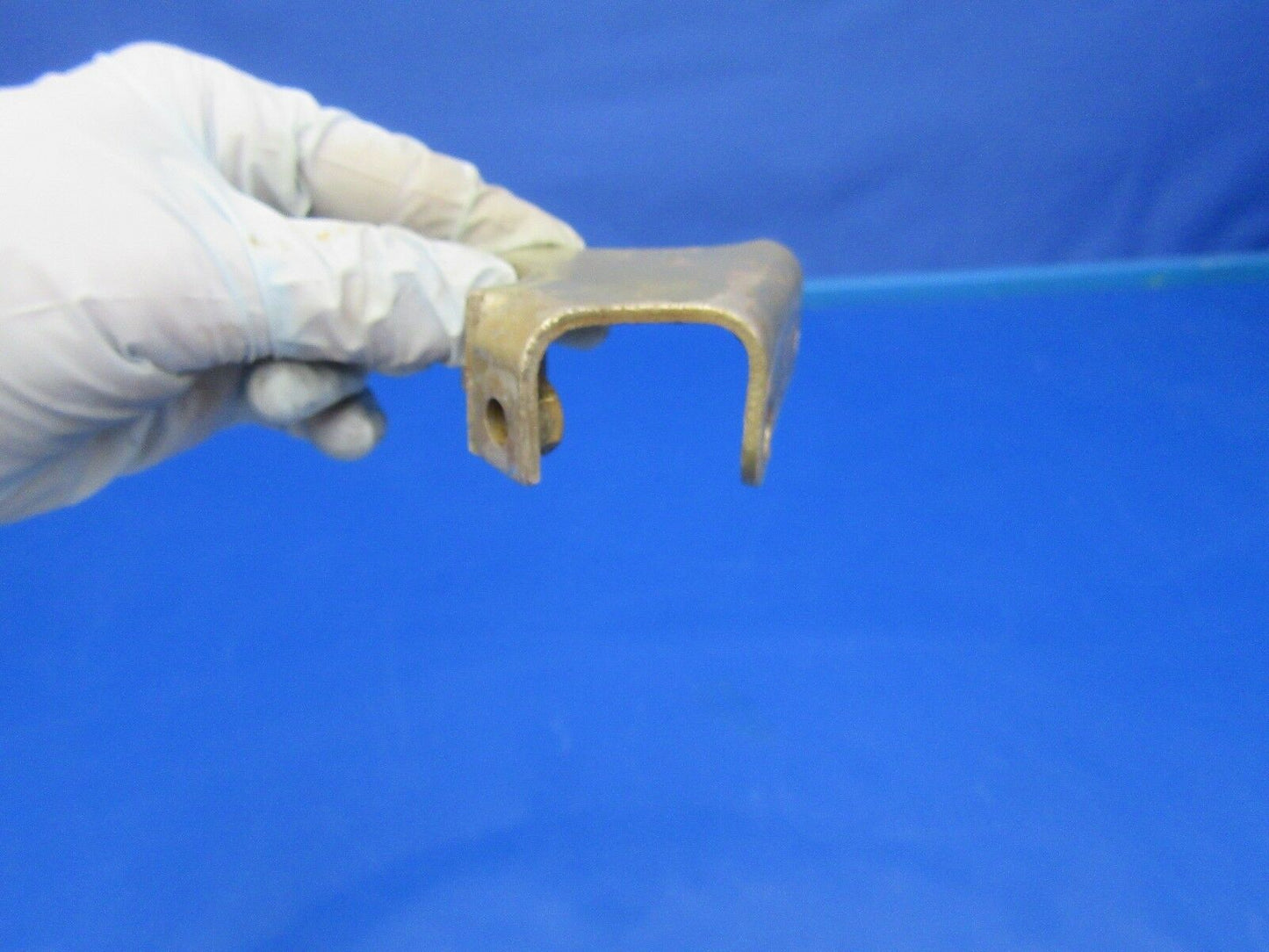 Continental O-470-M Balance Tube Bracket RH P/N 535784 (0118-139)