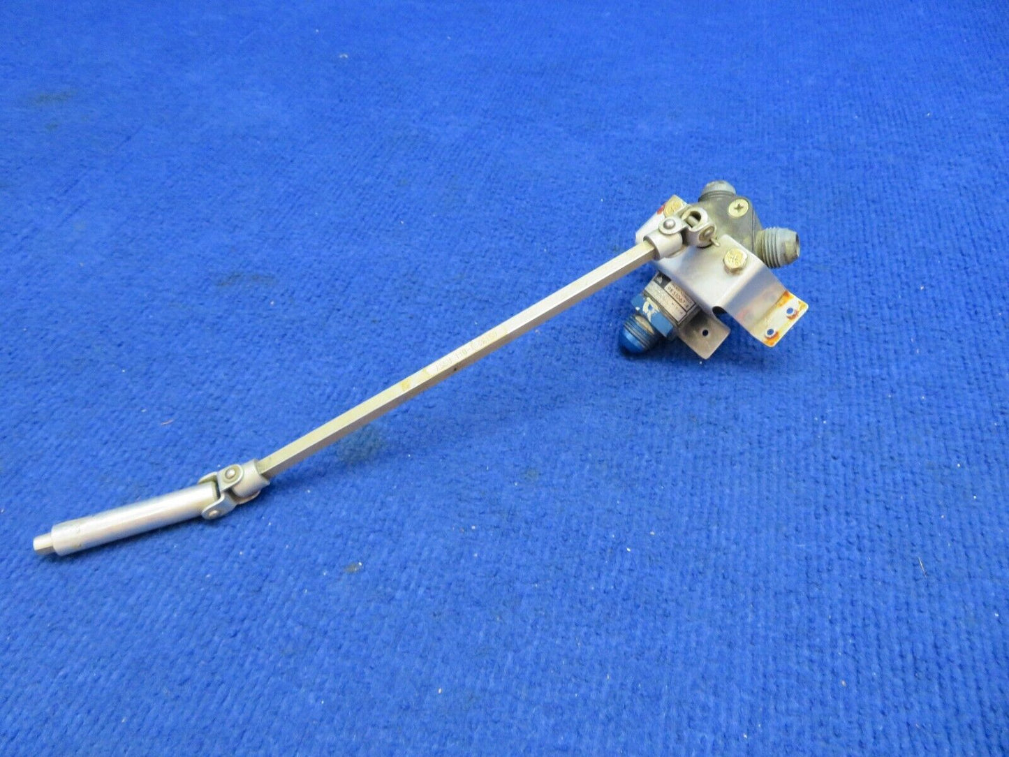 Cessna 172 Fuel Selector Valve P/N 9851067-4 CORE (0622-51)