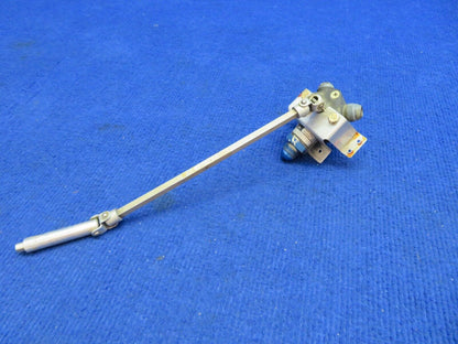 Cessna 172 Fuel Selector Valve P/N 9851067-4 CORE (0622-51)