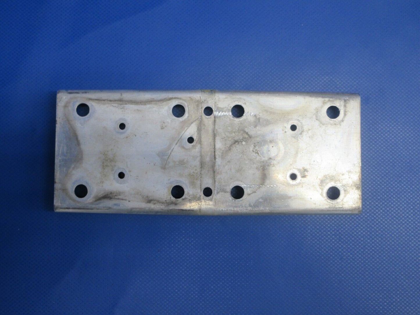 Grumman Yankee Trainer / TR-2 AA-1B Spar Stiffener Flange  301033-1 (0124-1239)