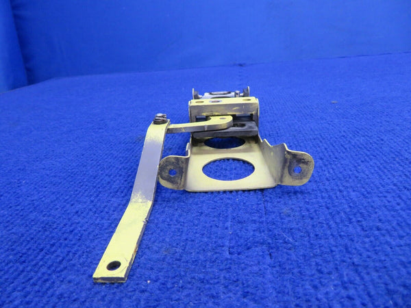 Socata TB-9 Tampico FWD LH Box Assy Door Latch Mechanism P/N 25025004 (0522-604)