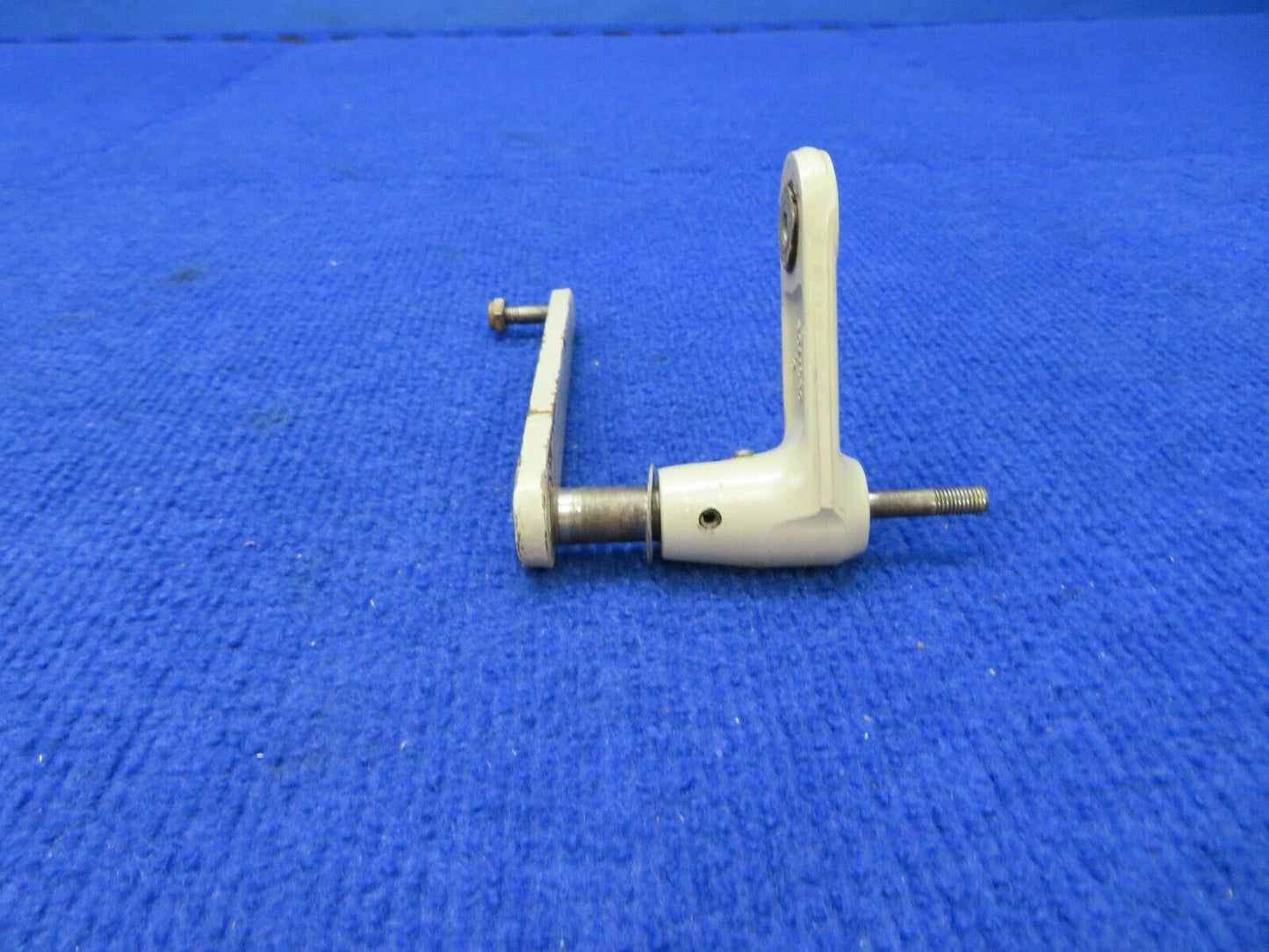 Cessna 310 Crank Assembly Spare Door Actuator LH P/N 5045001-201 (0422-433)