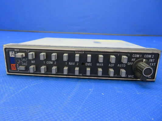 Beech King KMA 24 Marker Beacon Rec & Isolation Amp 14V / 28V w/ 8130 (0721-702)