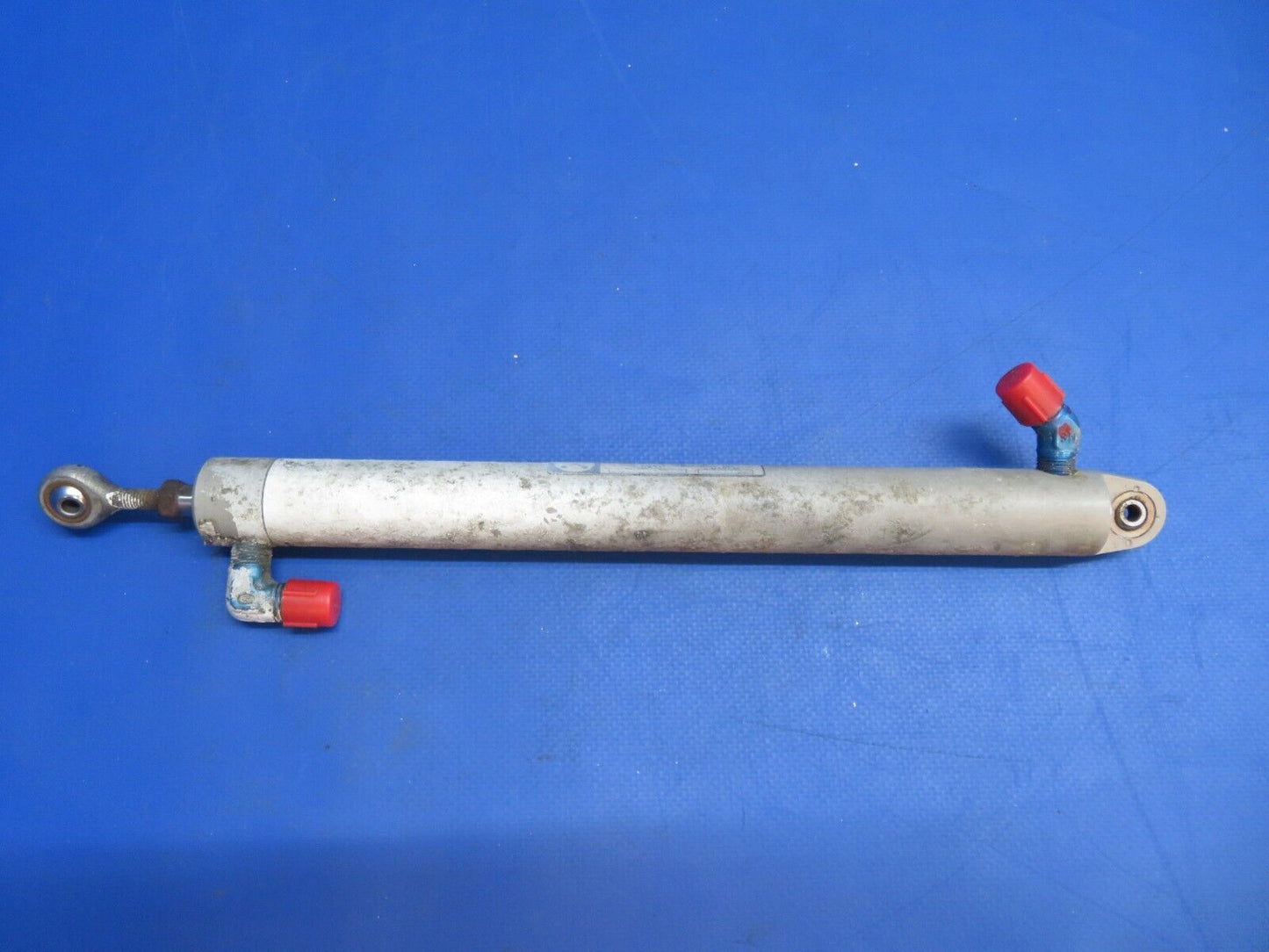 Piper PA-34-200T Syncro Devices Hydraulic Cylinder P/N SFA-232-3 (0223-905)