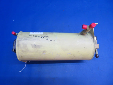 Piper Aerostar 602P Hydraulic Fluid Reservoir Assy P/N 630039-01 (0123-687)